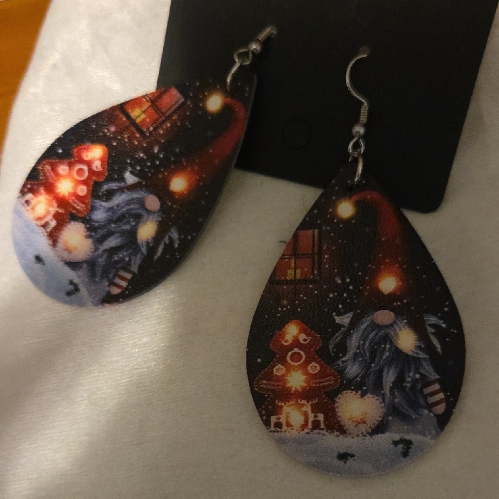 Festive Christmas Lights Earrings - Picture 5 of 5